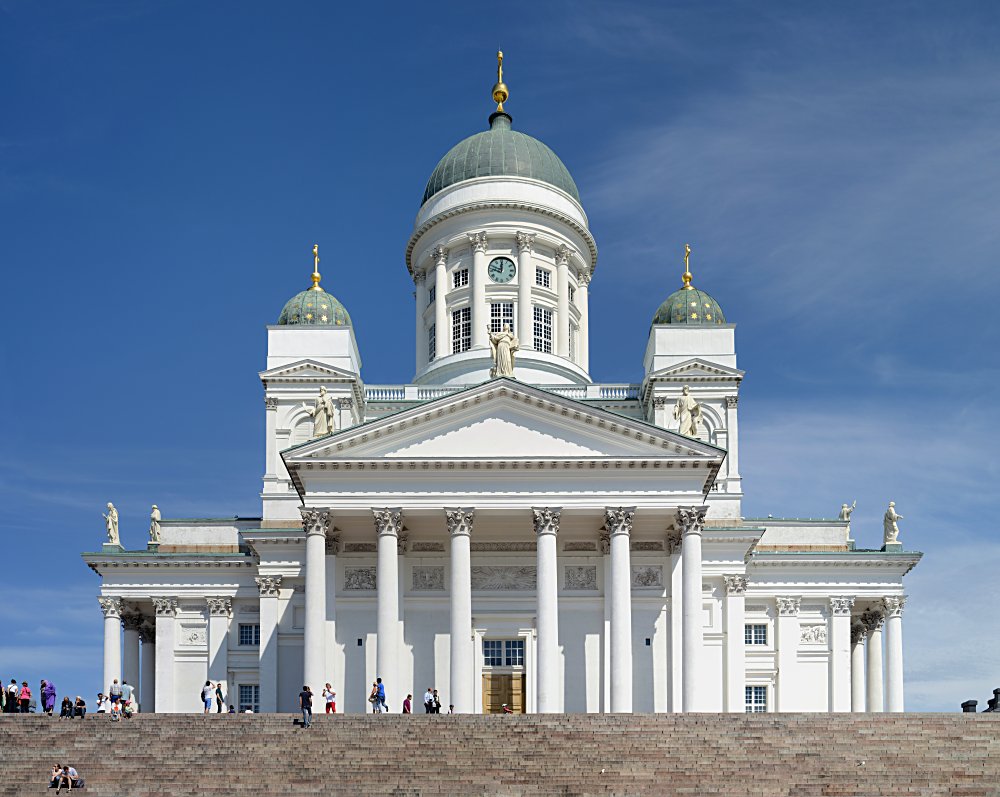 Helsingin tuomiokirkko. Kuva: Wikipedia Helsingin tuomiokirkko. Kuva: Wikipedia